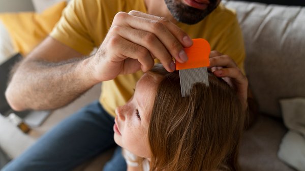 L'impact psychologique de la découverte des poux